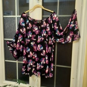 Michel Studio Plus Size floral blouse